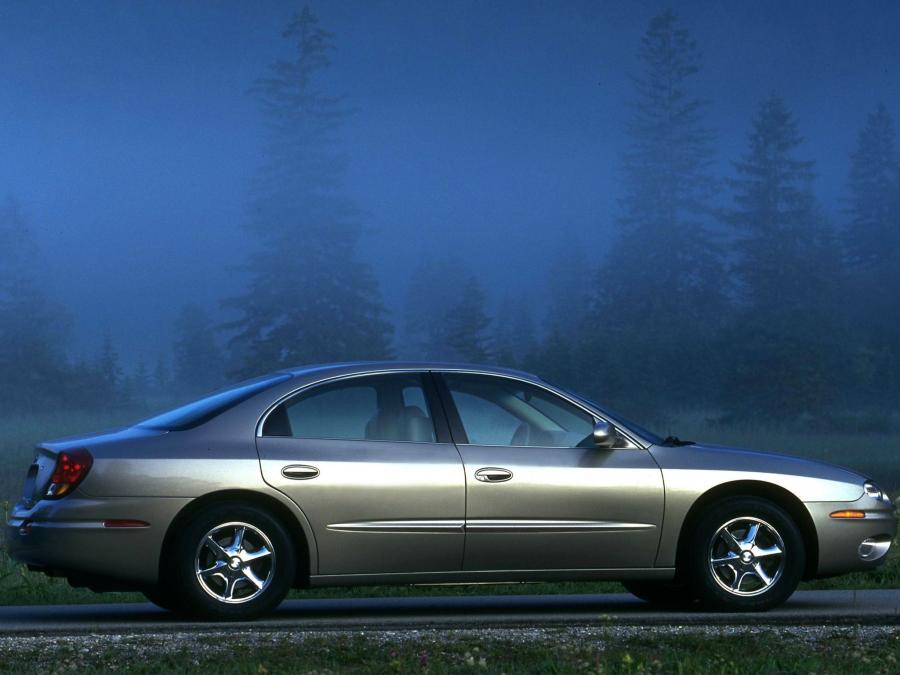  Oldsmobile Aurora 2000 года  (фото 15 из 16)